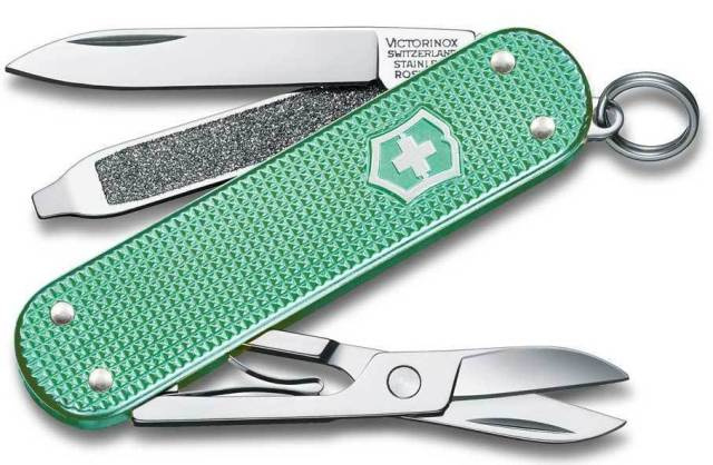 Нож-брелок Victorinox Classic