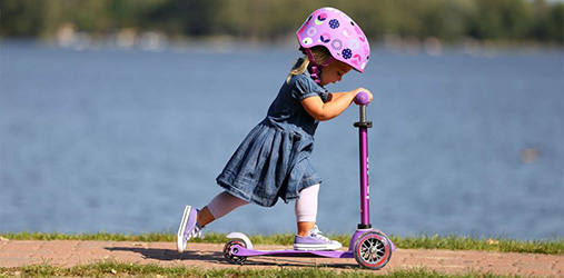 Как выбрать детский самокат: 3 совета родителям